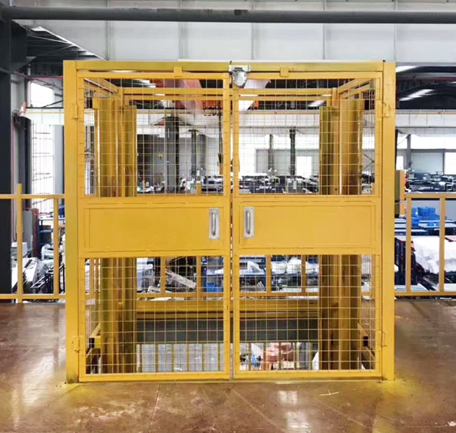 梅州智能导轨式升降机亮相