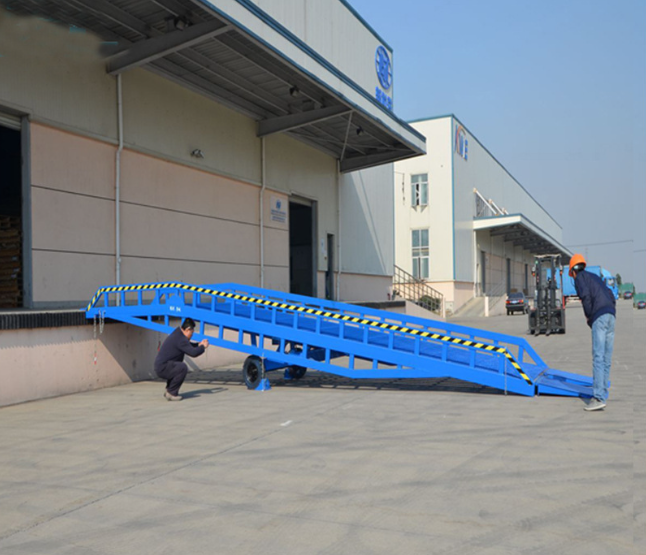梅州移动式登车桥应用